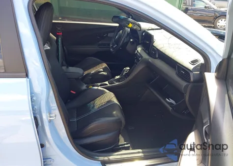 2022 Hyundai Veloster N z USA, uszkodzony, nr VIN KMHT36AH7NU012637